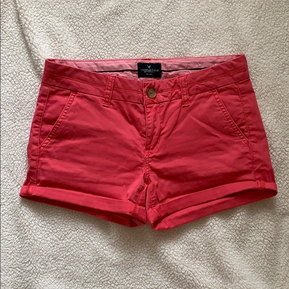 American Eagle Outfitters Pants - American Eagle midi shorts